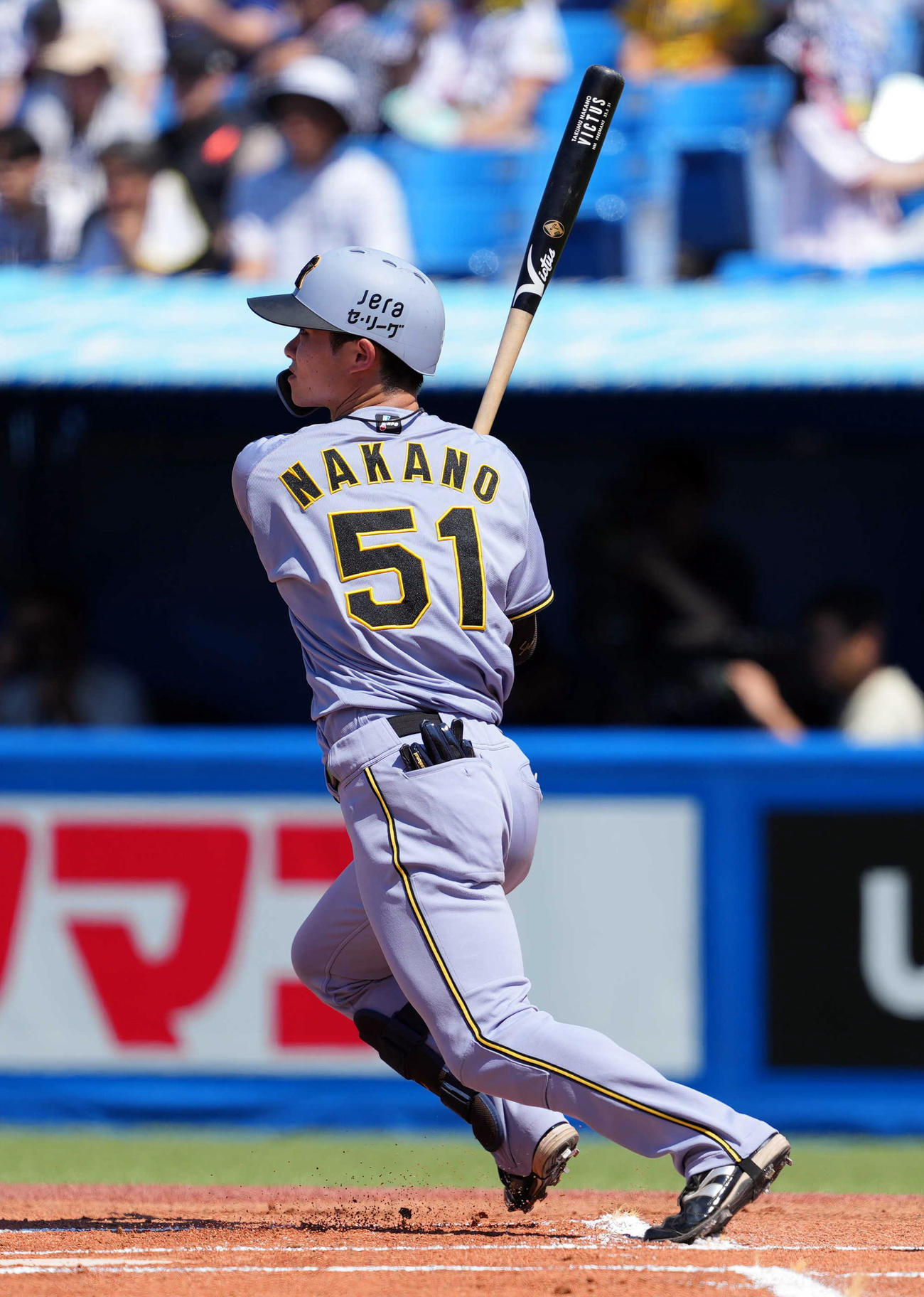 ヤクルト対阪神　1回表阪神1死、右前打を放つ中野（撮影・狩俣裕三）