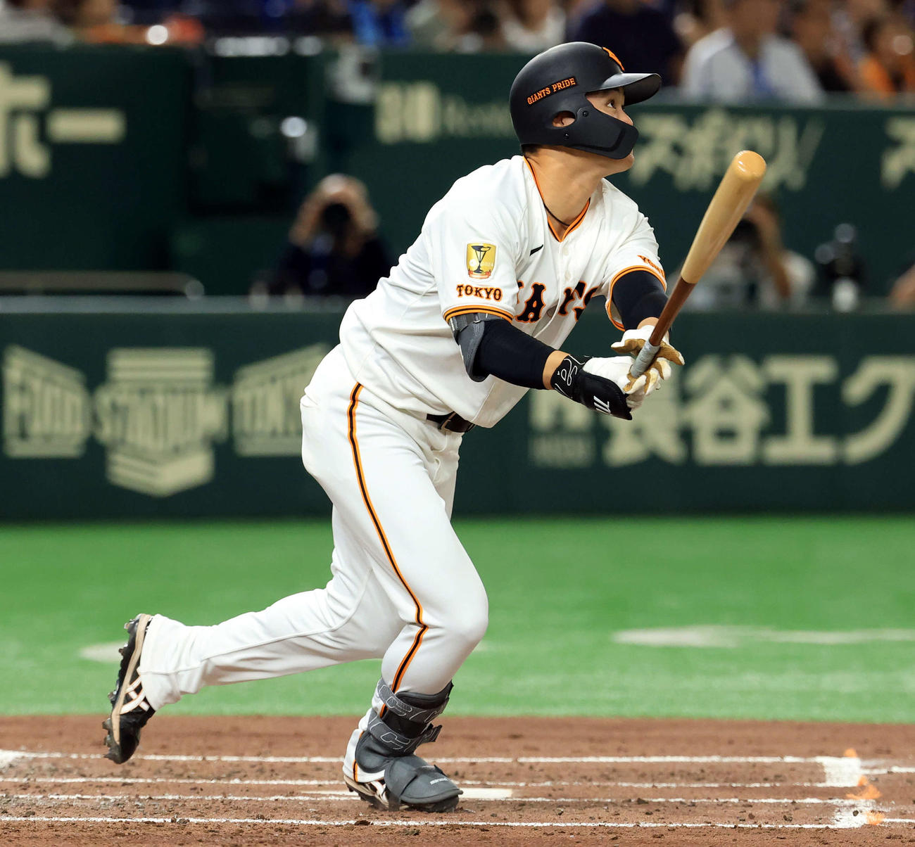 巨人対DeNA 2回裏巨人無死、中山はプロ1号本塁打を放つ（撮影・浅見桂子）