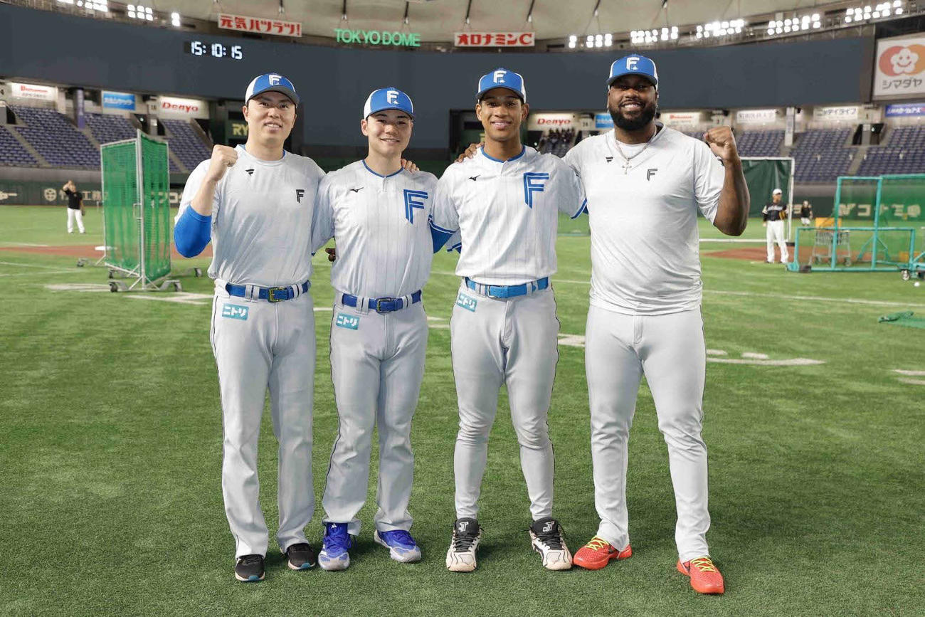 球宴ファン投票で選出された、左から日本ハム田中、清宮幸、万波、レイエス（球団提供）