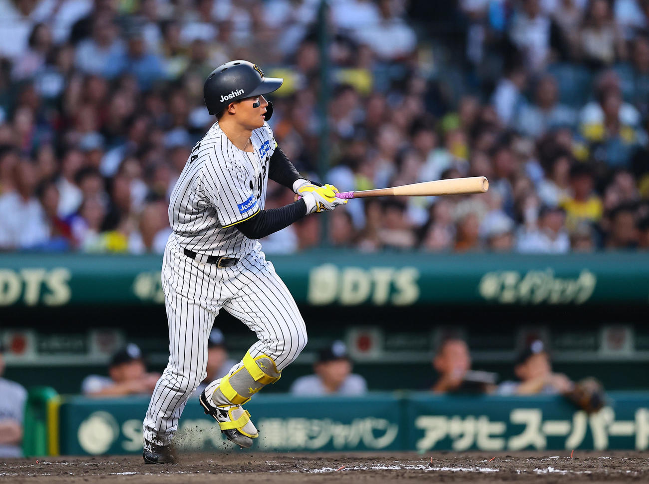 阪神対巨人　3回裏阪神1死三塁、森下は左前に適時打を放つ（撮影・藤尾明華）