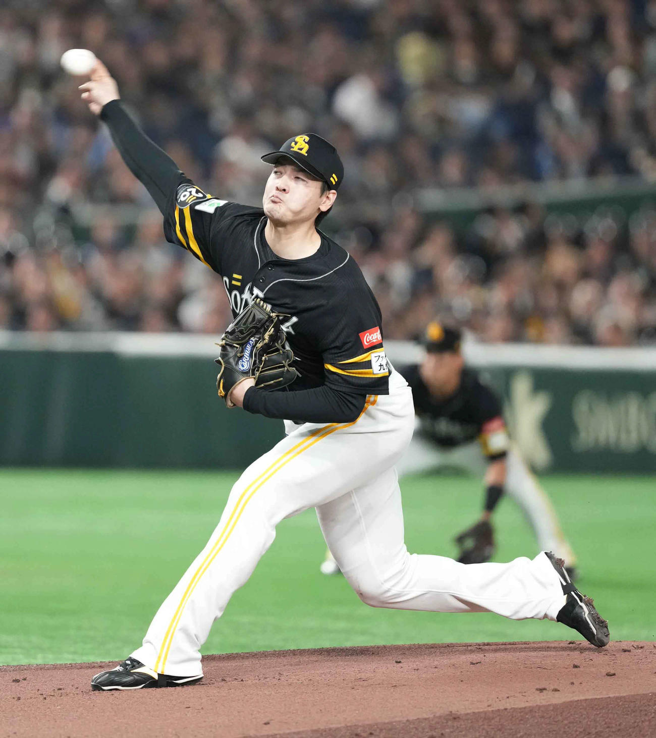 ソフトバンク対日本ハム　ソフトバンク先発の有原（撮影・小沢裕）