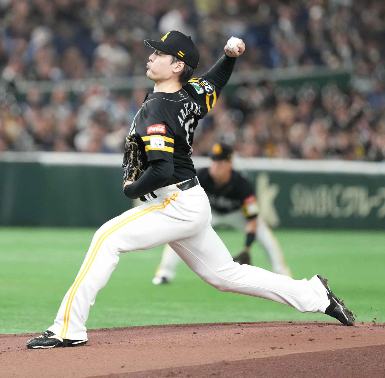 ソフトバンク対日本ハム　ソフトバンク先発の有原（撮影・小沢裕）