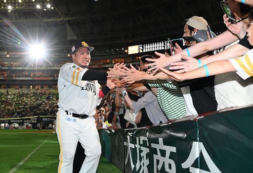 ソフトバンク】劇的逆転サヨナラで3連勝！山川穂高V打、本塁アウトも