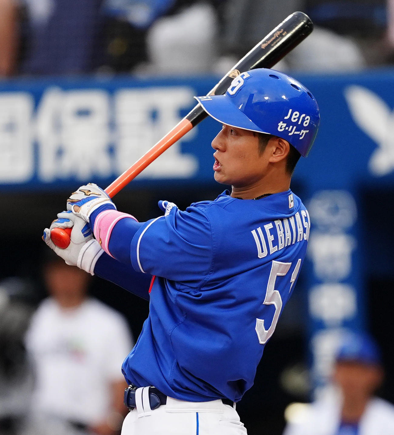 DeNA対中日　1回表中日無死、右越え先頭打者本塁打を放つ上林（撮影・清水貴仁）