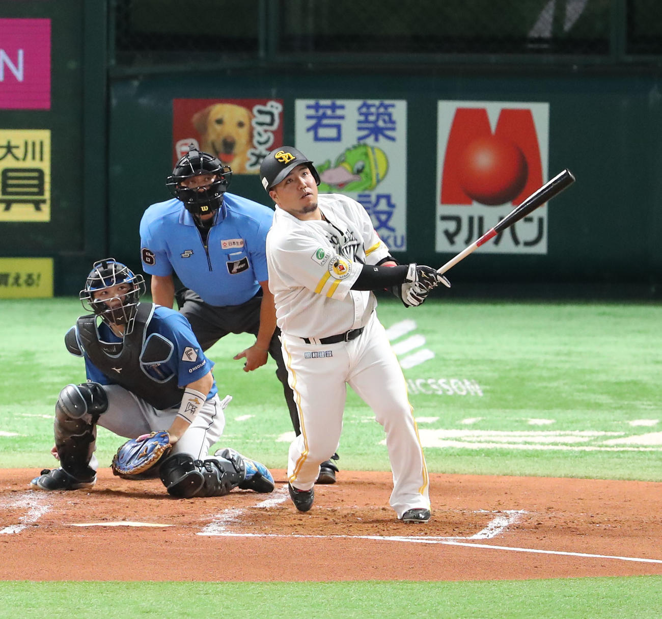 ソフトバンク対日本ハム　2回裏ソフトバンク無死、山川は左越えに先制となる本塁打を放つ（撮影・梅根麻紀）