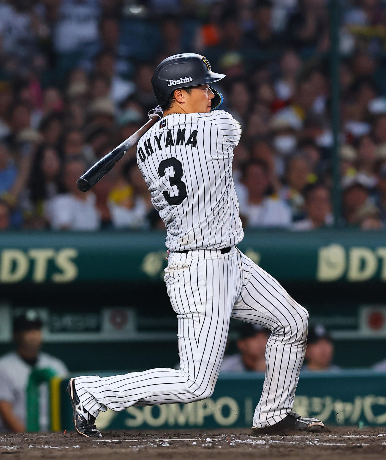 阪神対巨人　4回裏阪神1死一、三塁、大山は左前適時打を放つ（撮影・藤尾明華）