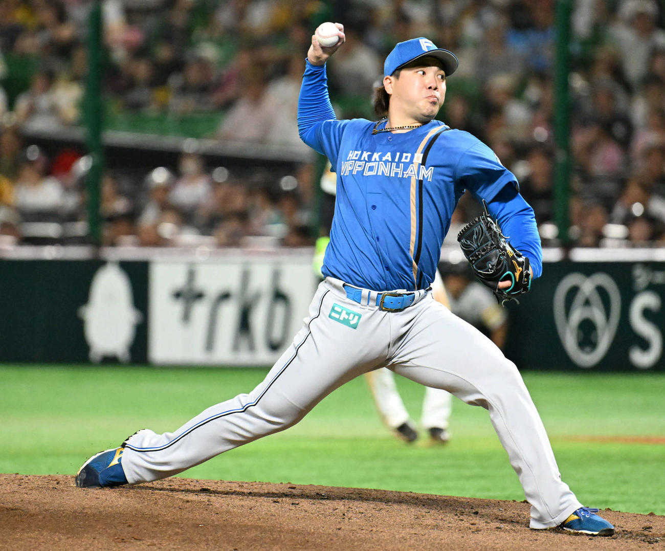 ソフトバンク対日本ハム　日本ハム先発の金村（撮影・林敢治）