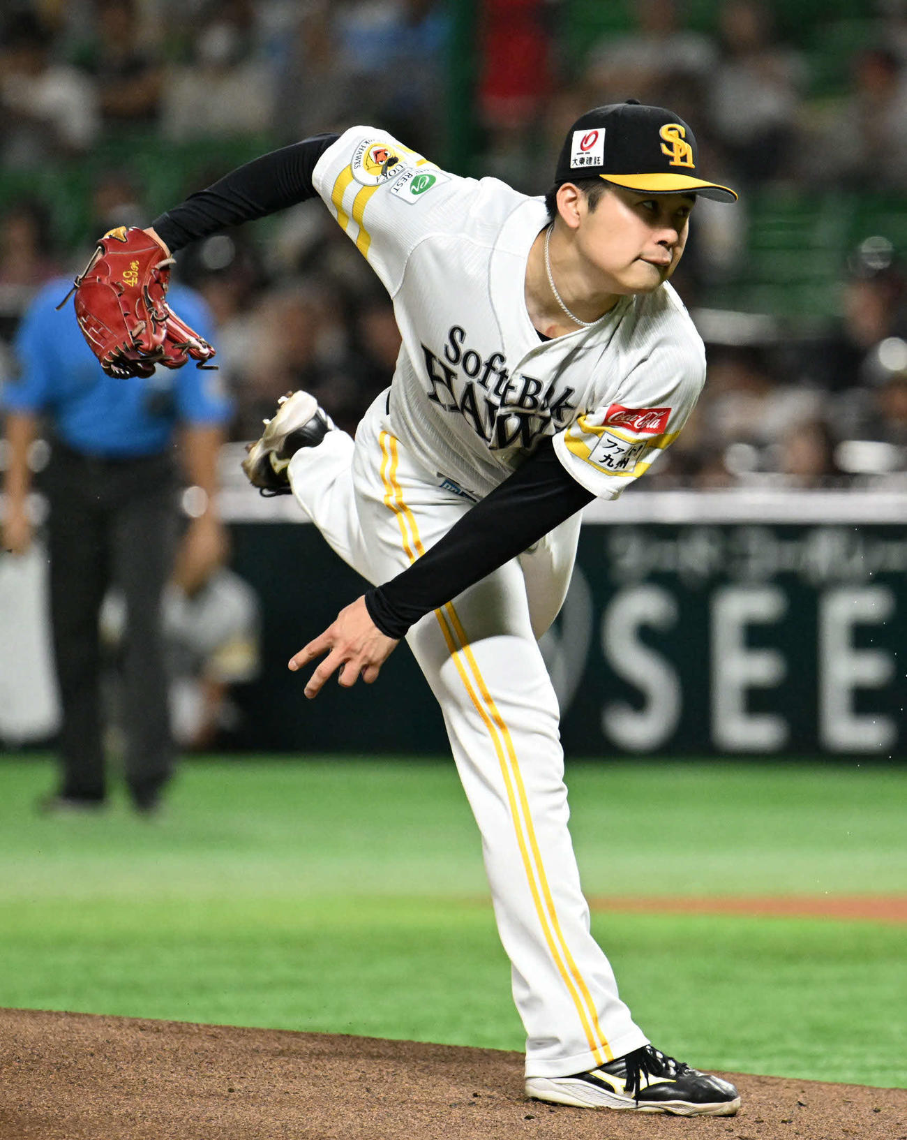 ソフトバンク対日本ハム　ソフトバンク先発の松本晴（撮影・林敢治）