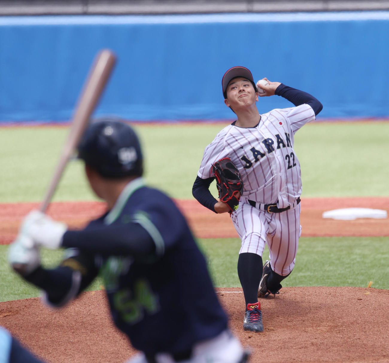ヤクルト2軍対大学代表　先発した立命大・有馬（撮影・柴田隆二）