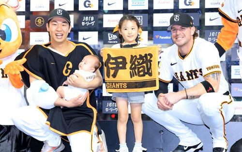 巨人】山崎伊織が8回無失点で8勝目、決勝弾キャベッジに阿部監督