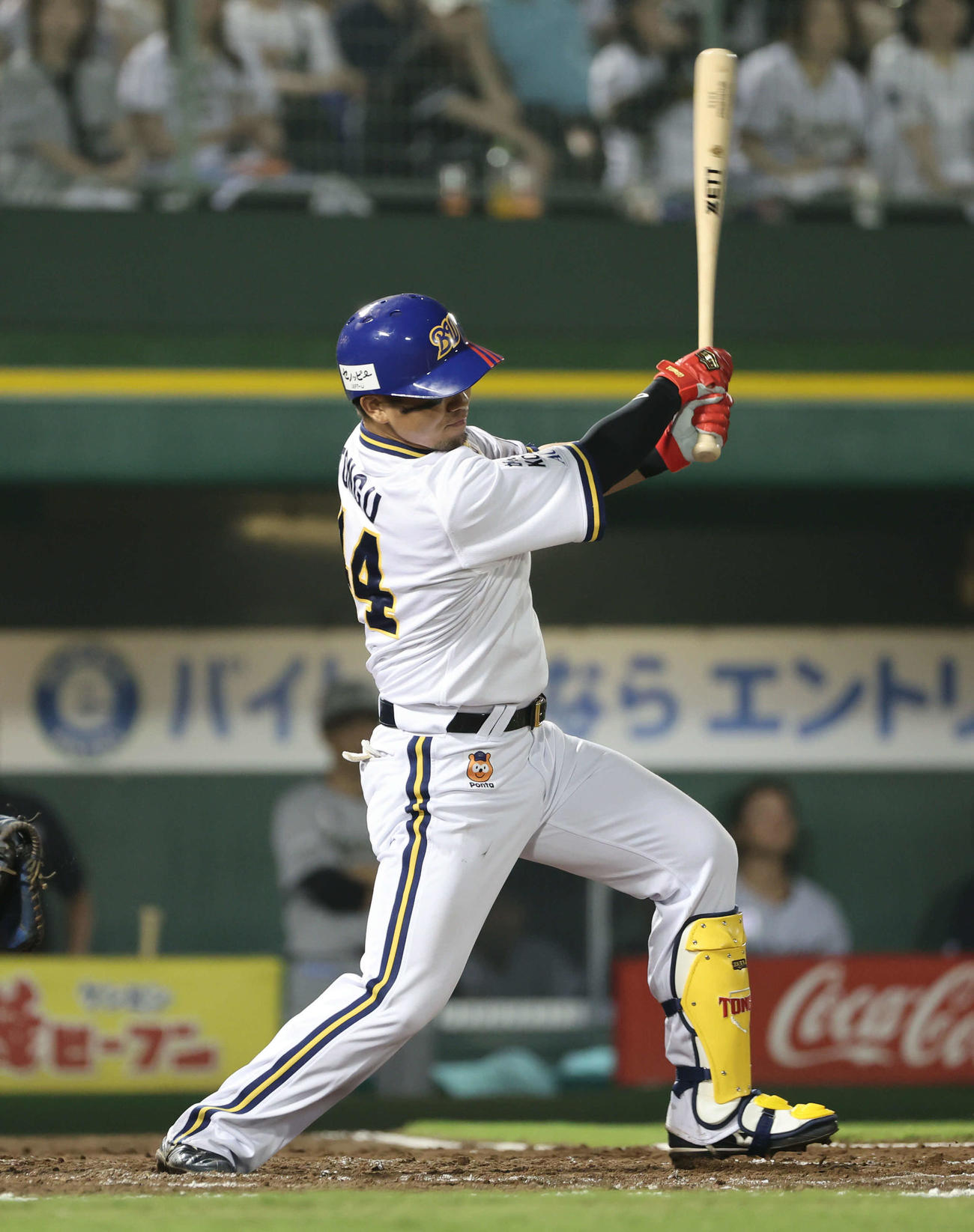 オリックス対ロッテ　6回裏オリックス1死満塁、頓宮は中前適時打を放つ（撮影・西尾就之）