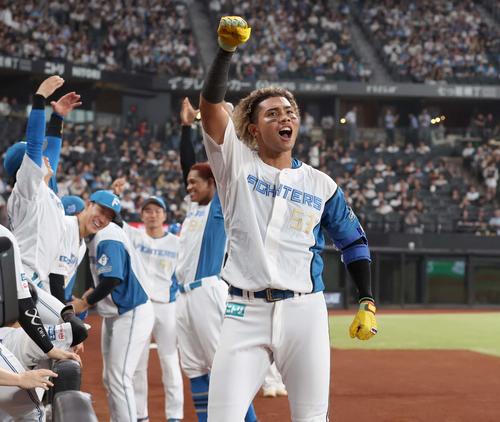 日本ハム】「パイナポー」水谷瞬自身初2発 新庄監督「最近折れて