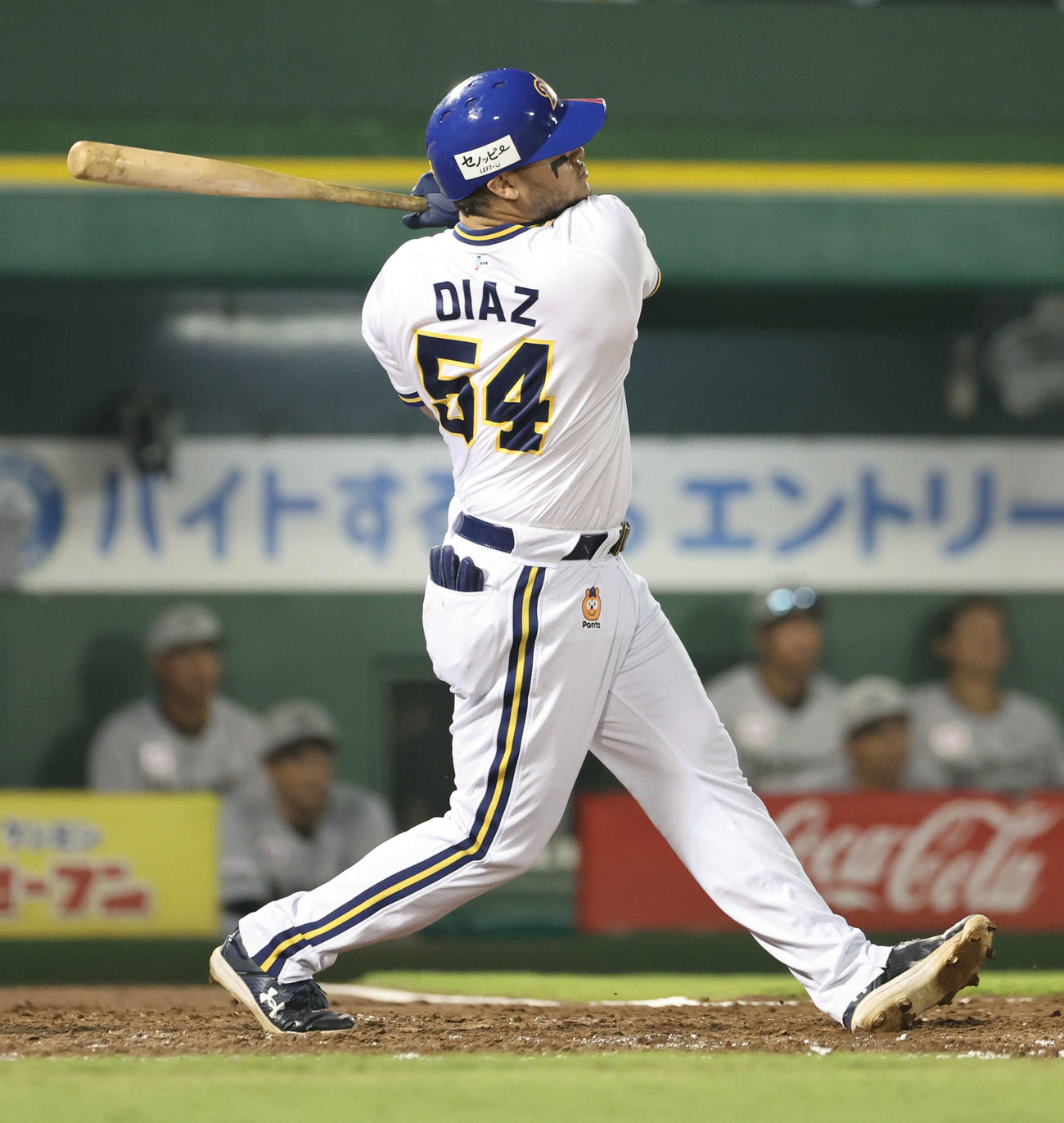オリックス対ロッテ　5回裏オリックス無死一塁、ディアスは左中間に本塁打を放つ（撮影・西尾就之）