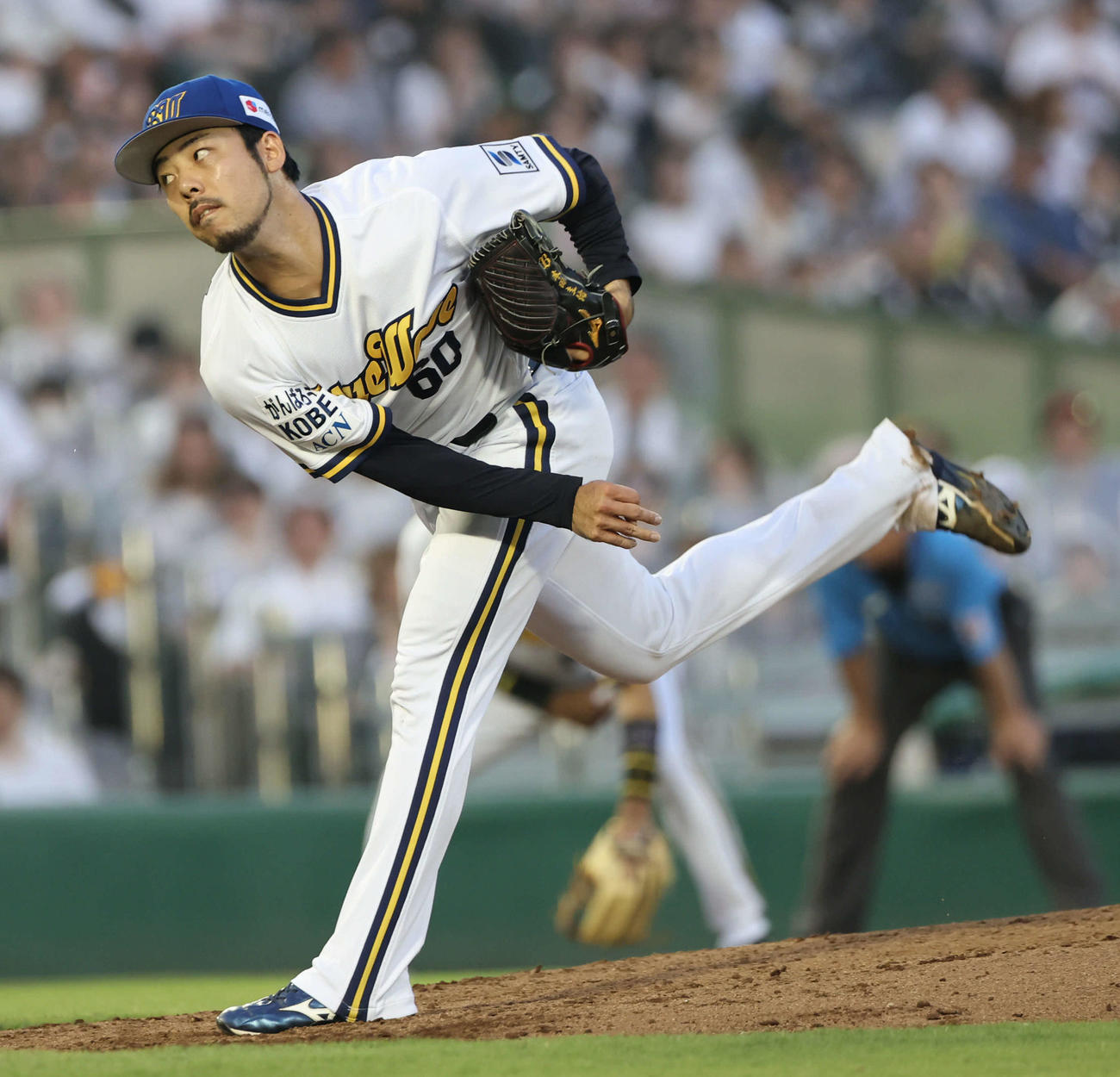 オリックス対ロッテ　オリックス2番手の本田（撮影・西尾就之）