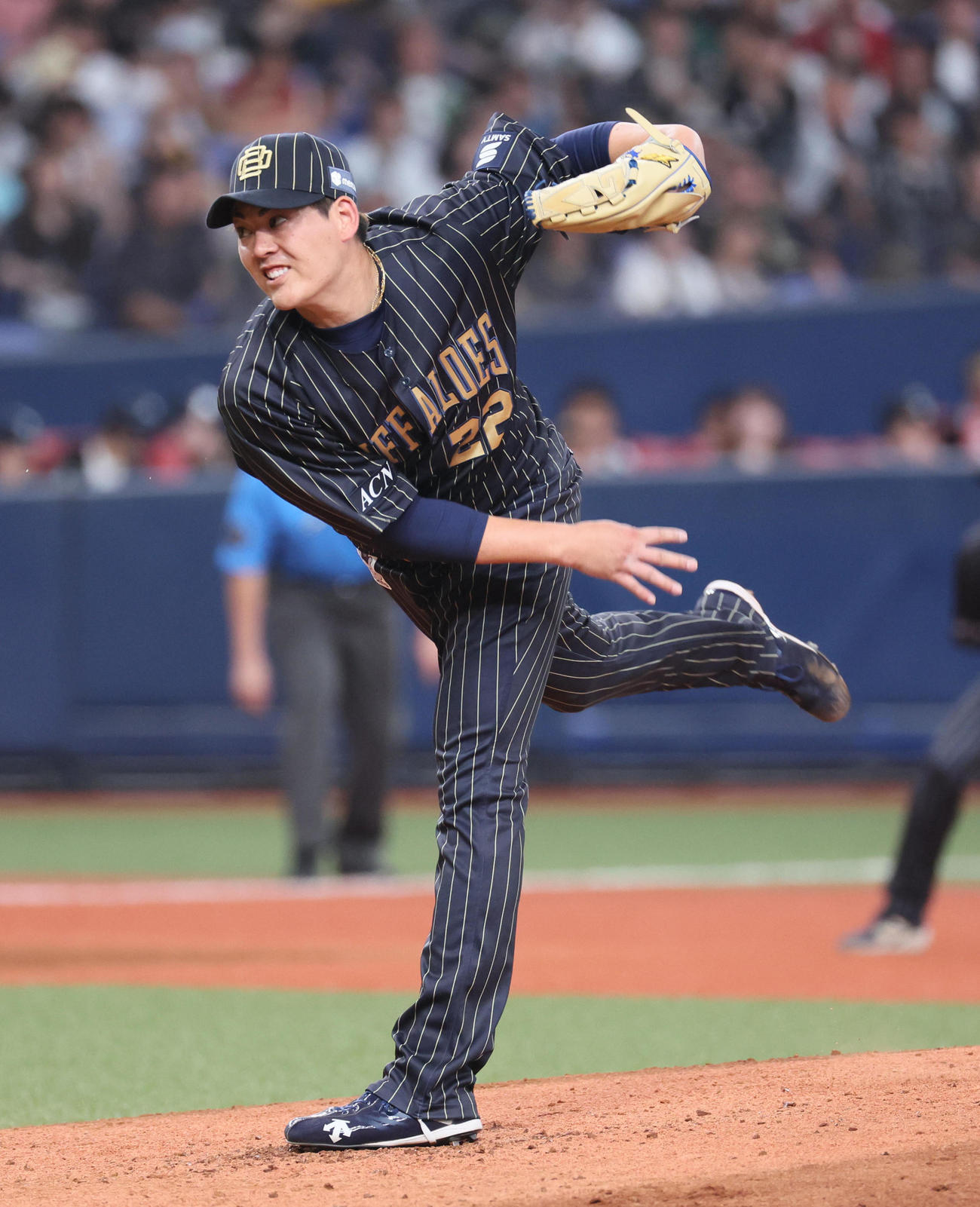 オリックス対ロッテ　5回までを1失点に抑えたオリックス九里（撮影・宮崎幸一)