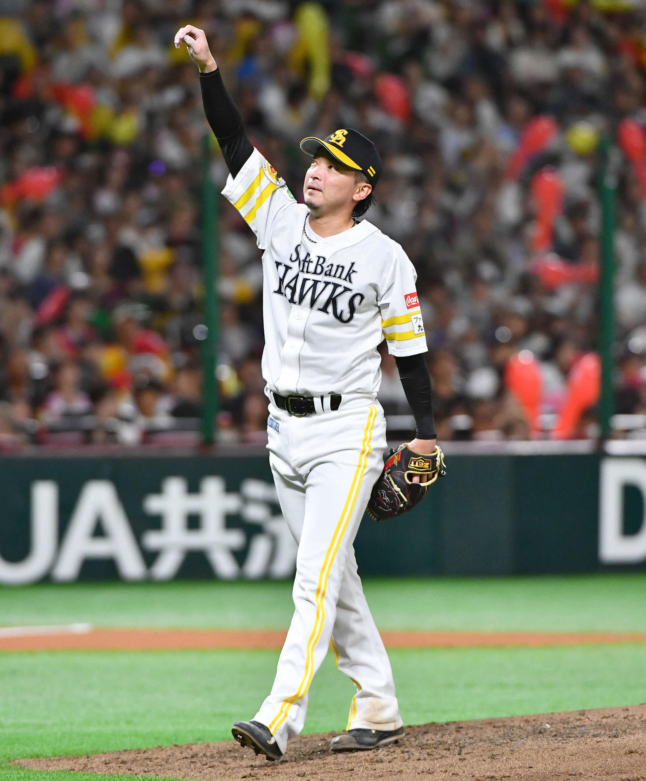 ソフトバンク対西武　7回表西武2死、西川を中飛に抑える東浜（撮影・岩下翔太）
