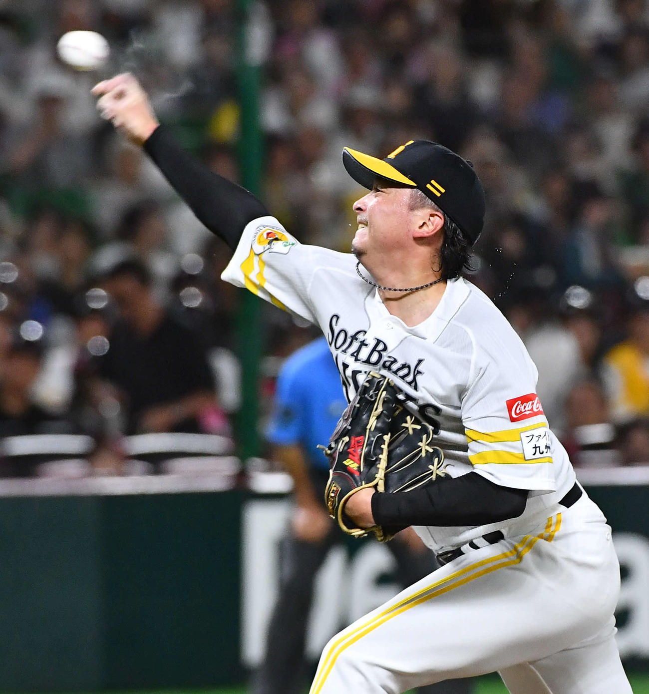 ソフトバンク対西武　ソフトバンク先発の東浜（撮影・岩下翔太）