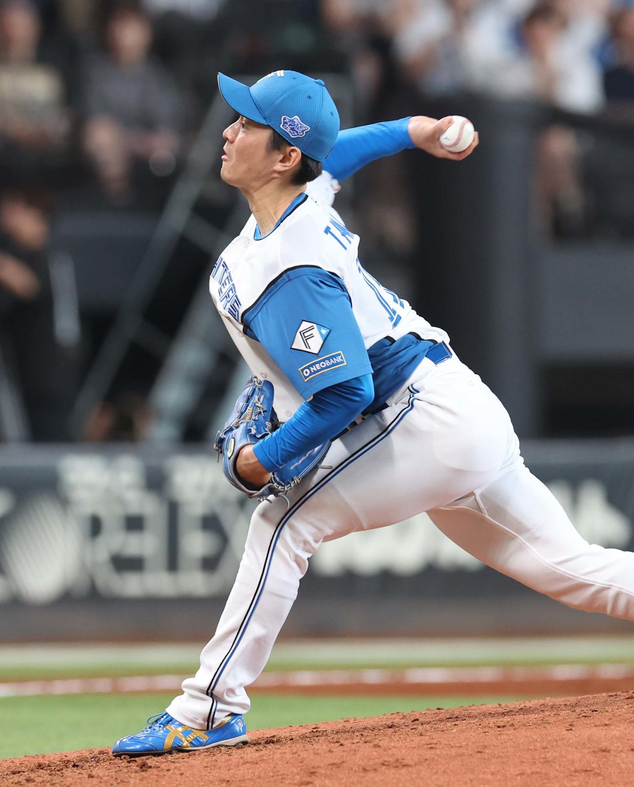日本ハム対楽天　7回に登板し今季初勝利を挙げた玉井（撮影・黒川智章）