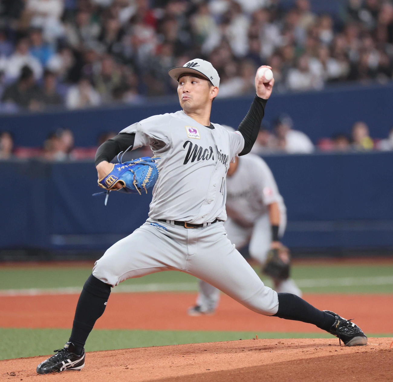 オリックス対ロッテ　ロッテ先発の小島（撮影・宮崎幸一)