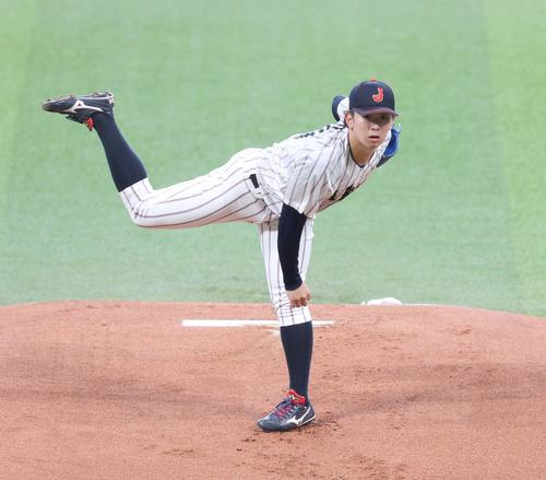 日米大学野球選手権　日本対米国　日本代表先発の伊藤（撮影・黒川智章）