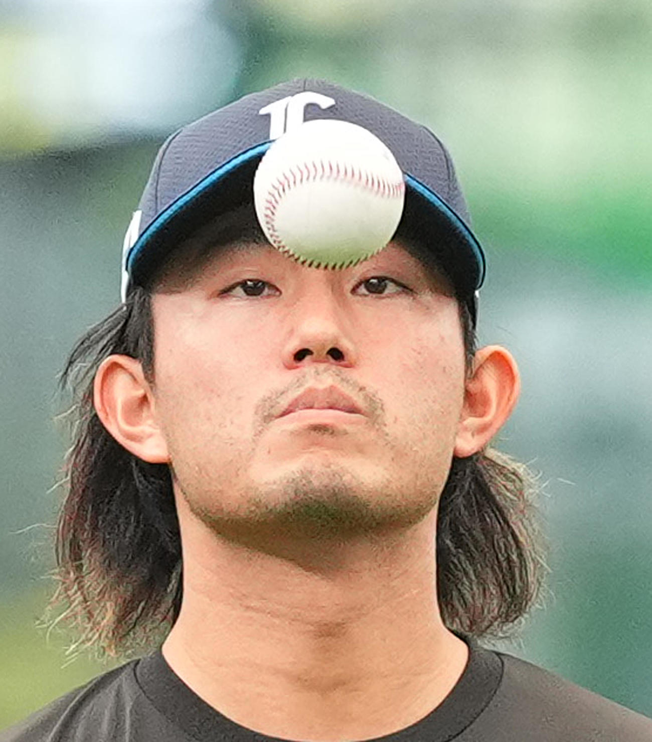 西武対楽天　試合前の調整を終え、引き揚げる西武今井（撮影・菅敏）