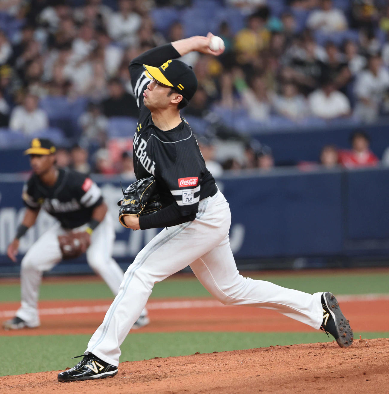 オリックス対ソフトバンク　ソフトバンク2番手の藤井（撮影・西尾就之）