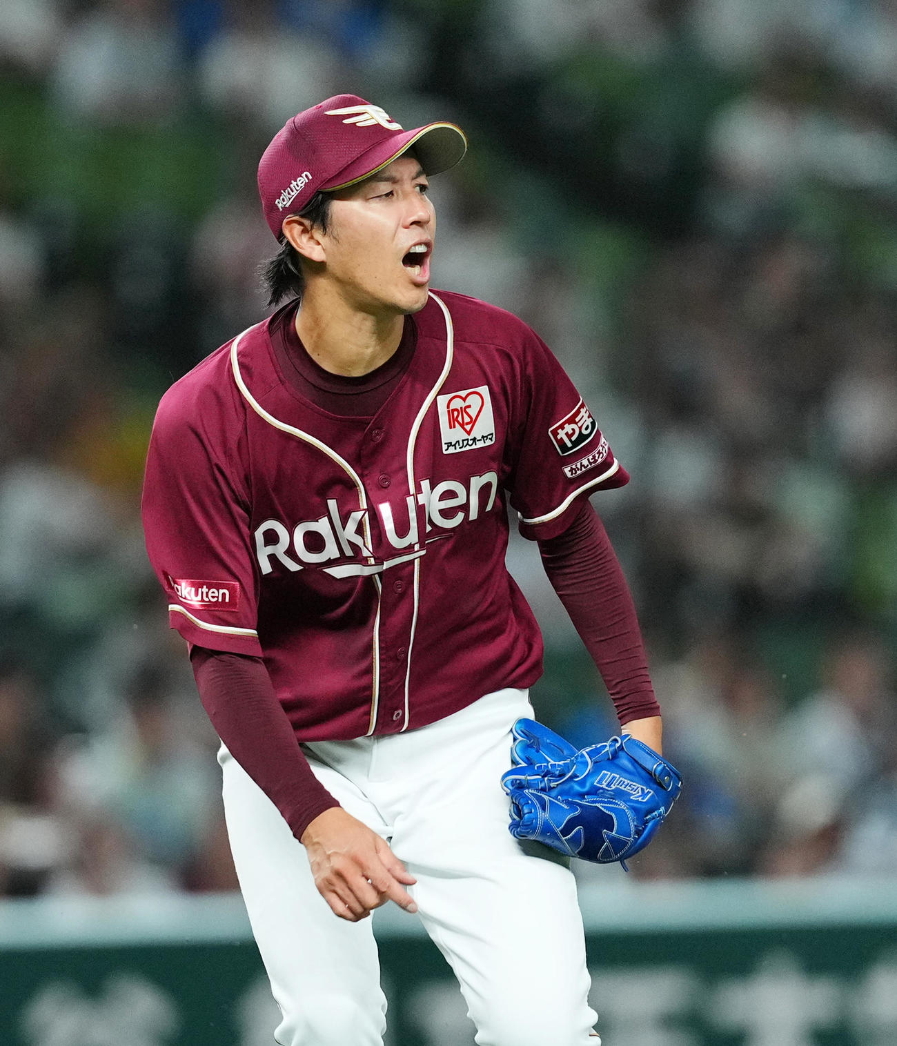 西武対楽天　1回裏西武1死、滝沢に右前打を打たれ、声を上げる岸（撮影・菅敏）
