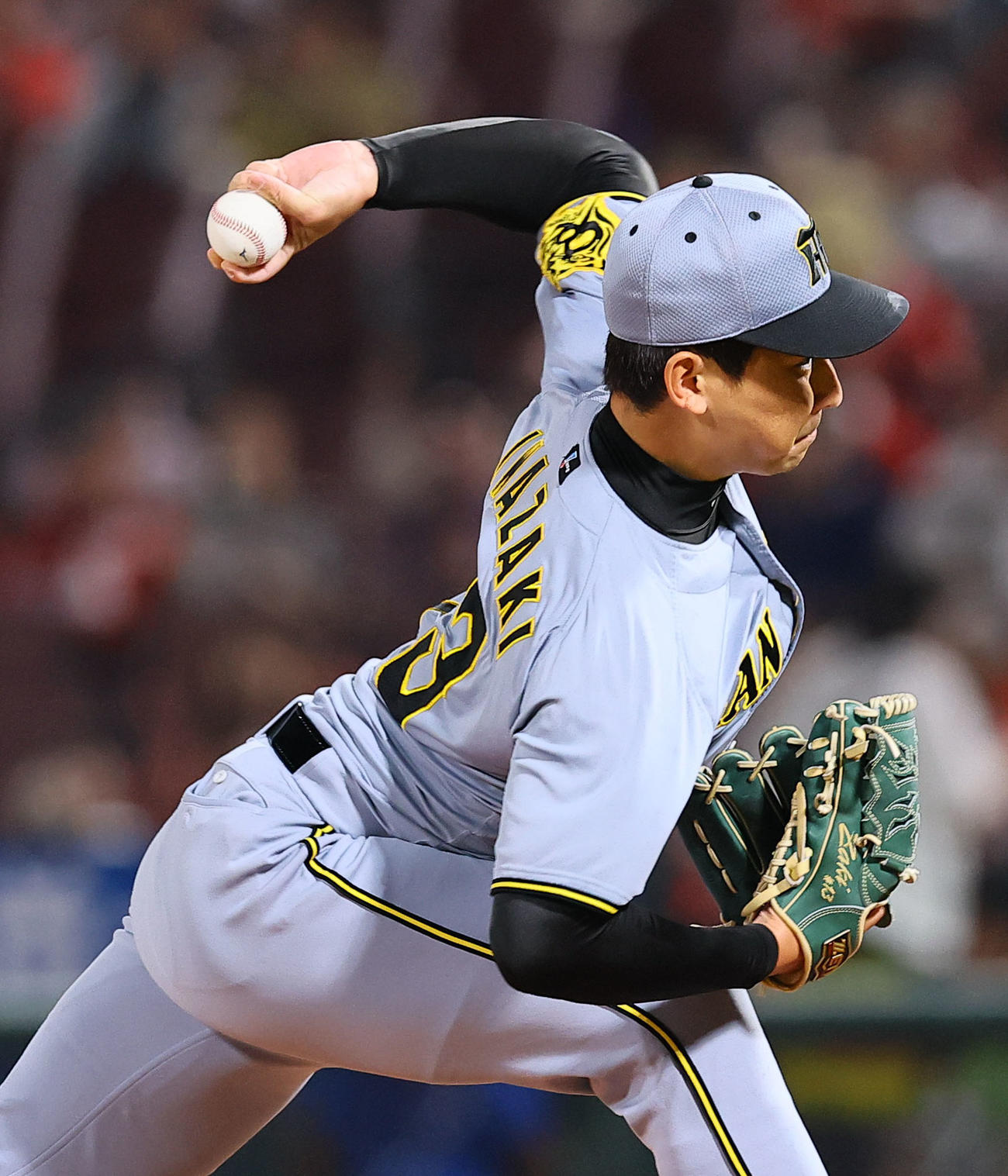 広島対阪神　9回に登板した阪神岩崎（撮影・藤尾明華）