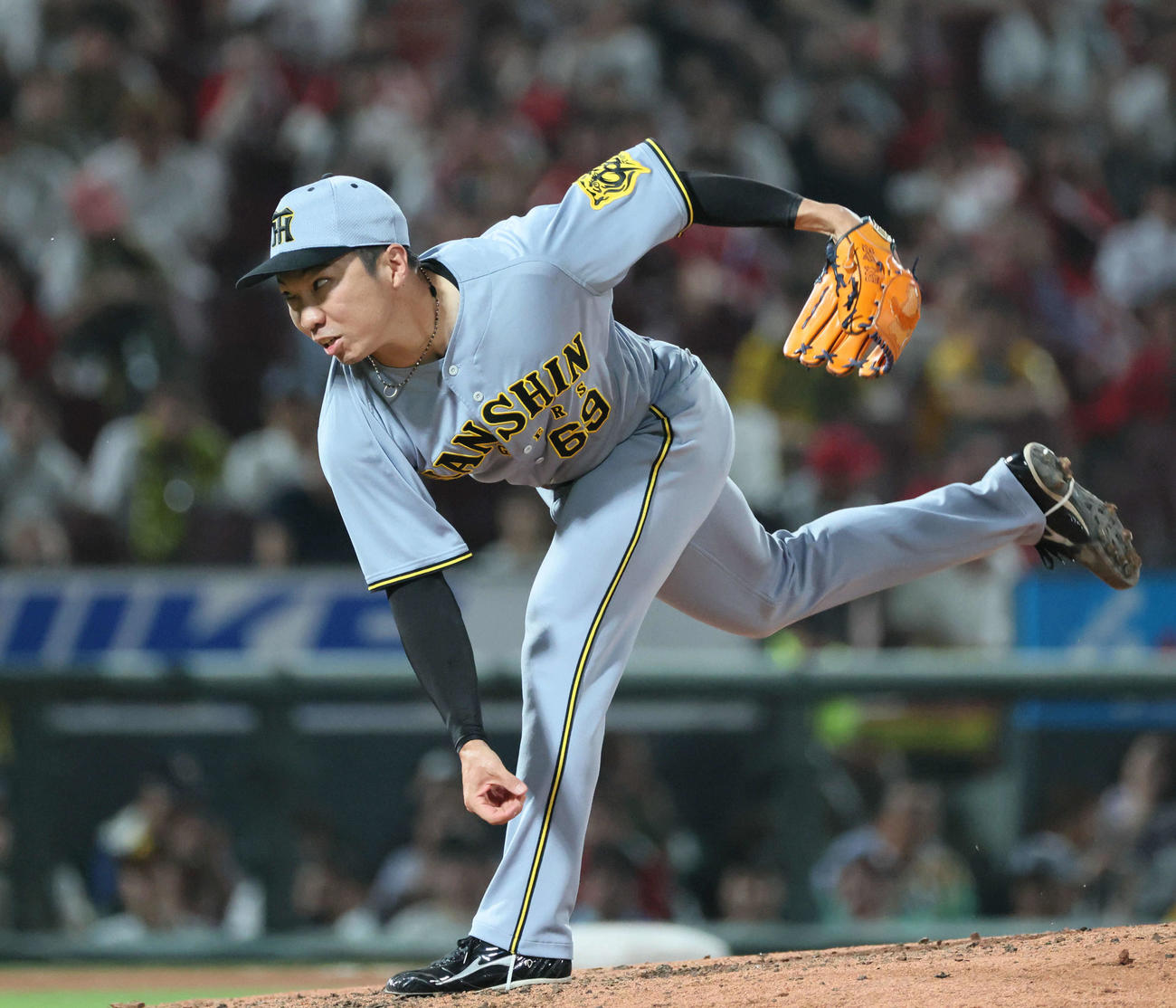 広島戦で連投の石井大智