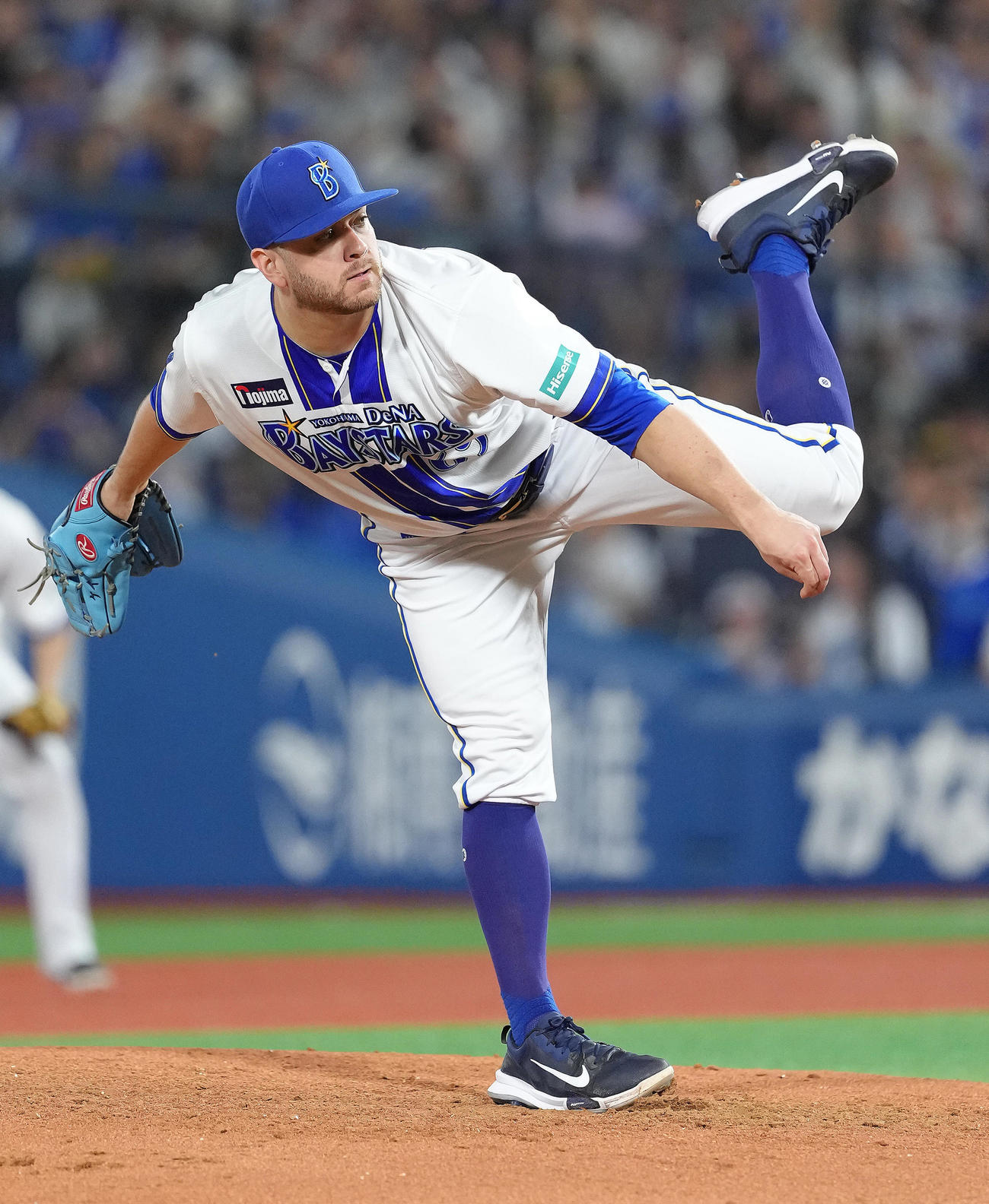 DeNA対巨人　DeNA先発のケイ（撮影・足立雅史）