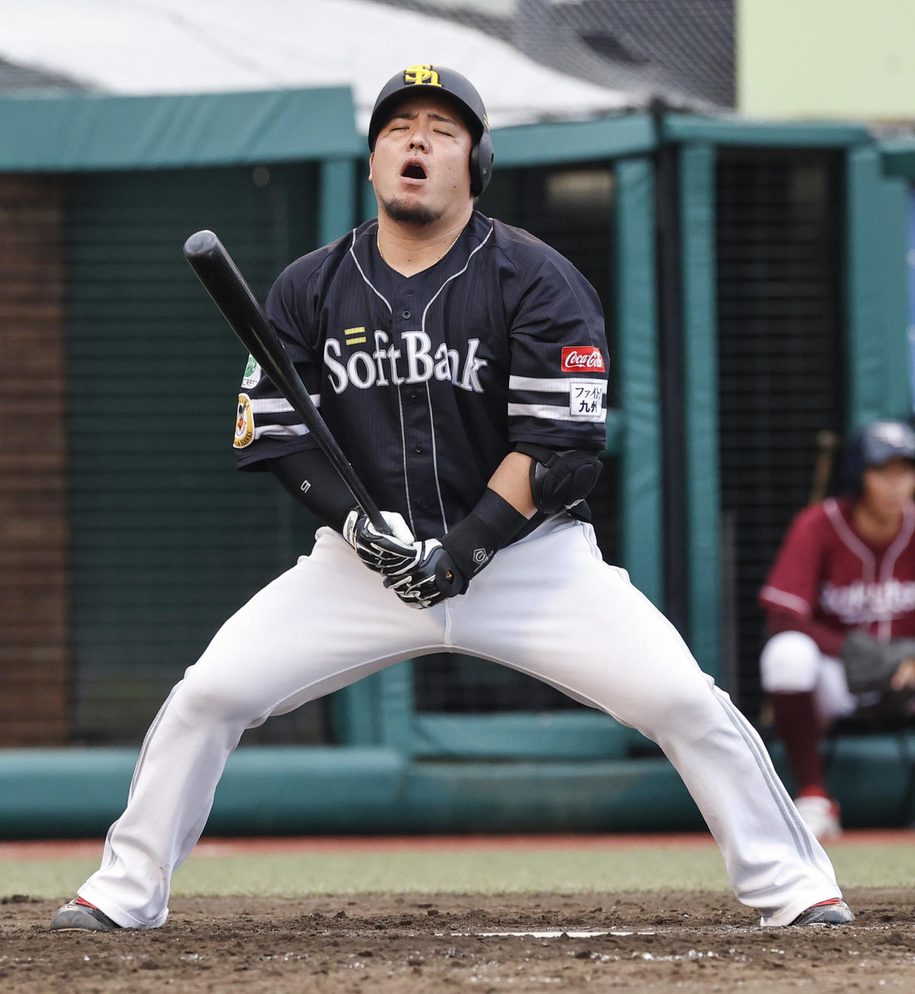 5回ソフトバンク無死、山川が見逃し三振に倒れる（共同）