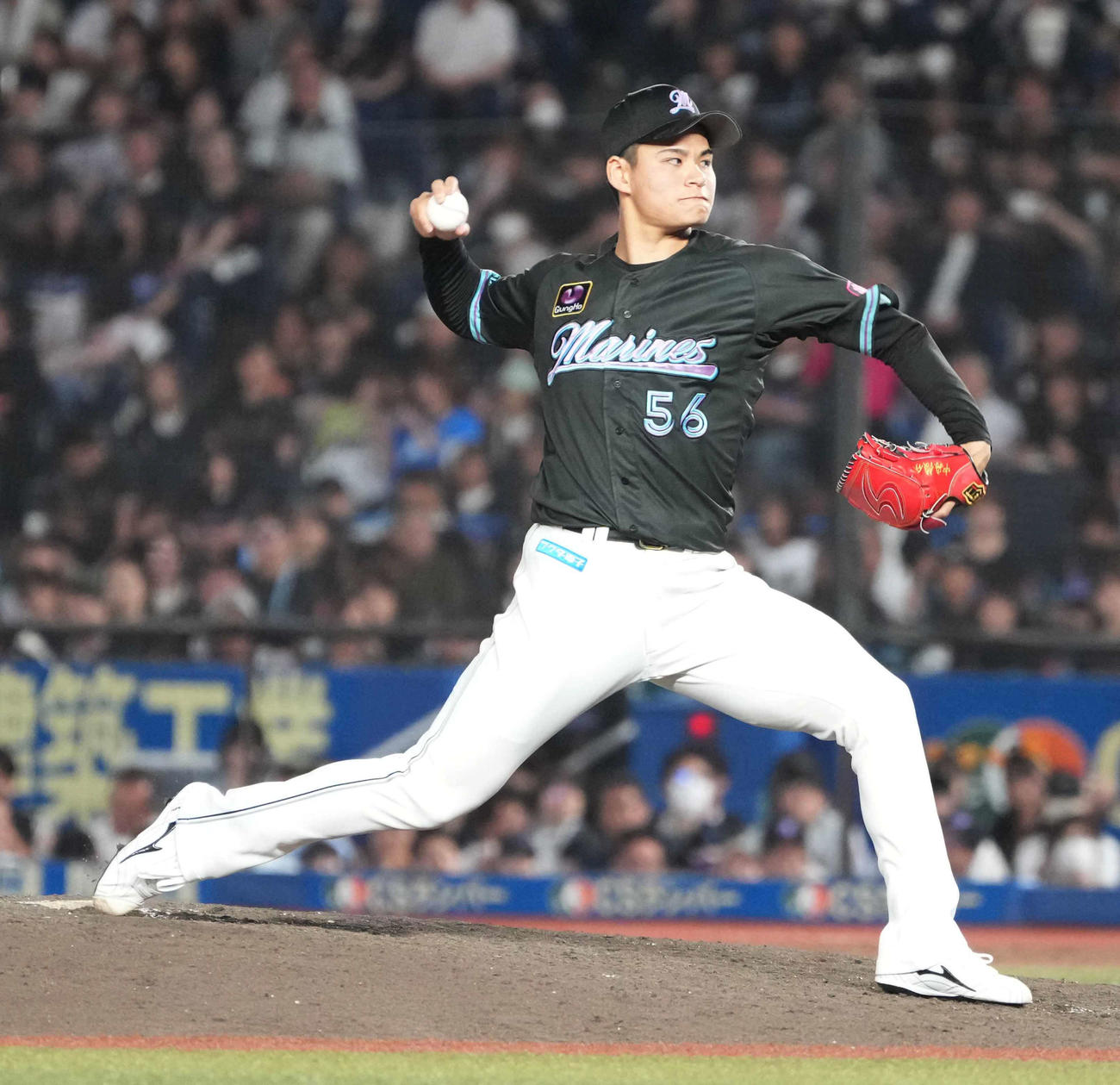 西武戦でロッテ4番手で登板した中森＝25年7月11日