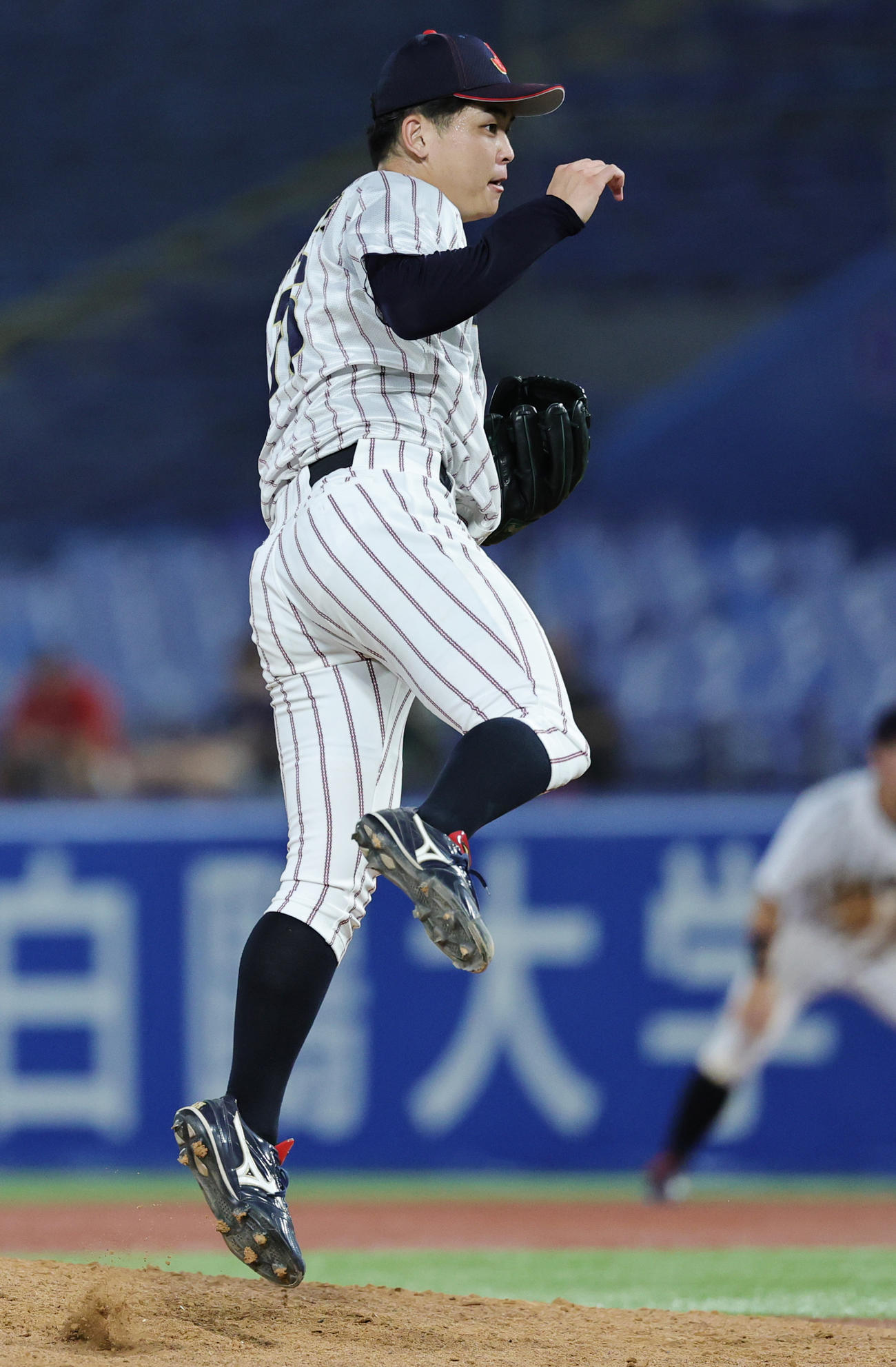 米国対日本　力投する日本・中西（撮影・野上伸悟）