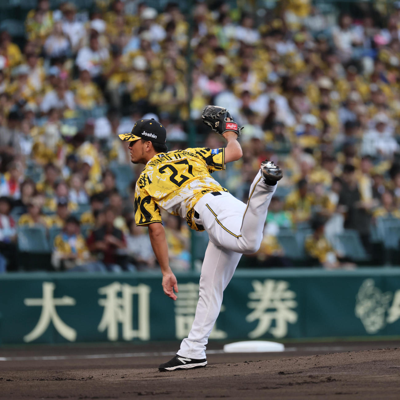 阪神対ヤクルト　阪神先発の伊藤将（撮影・宮崎幸一)
