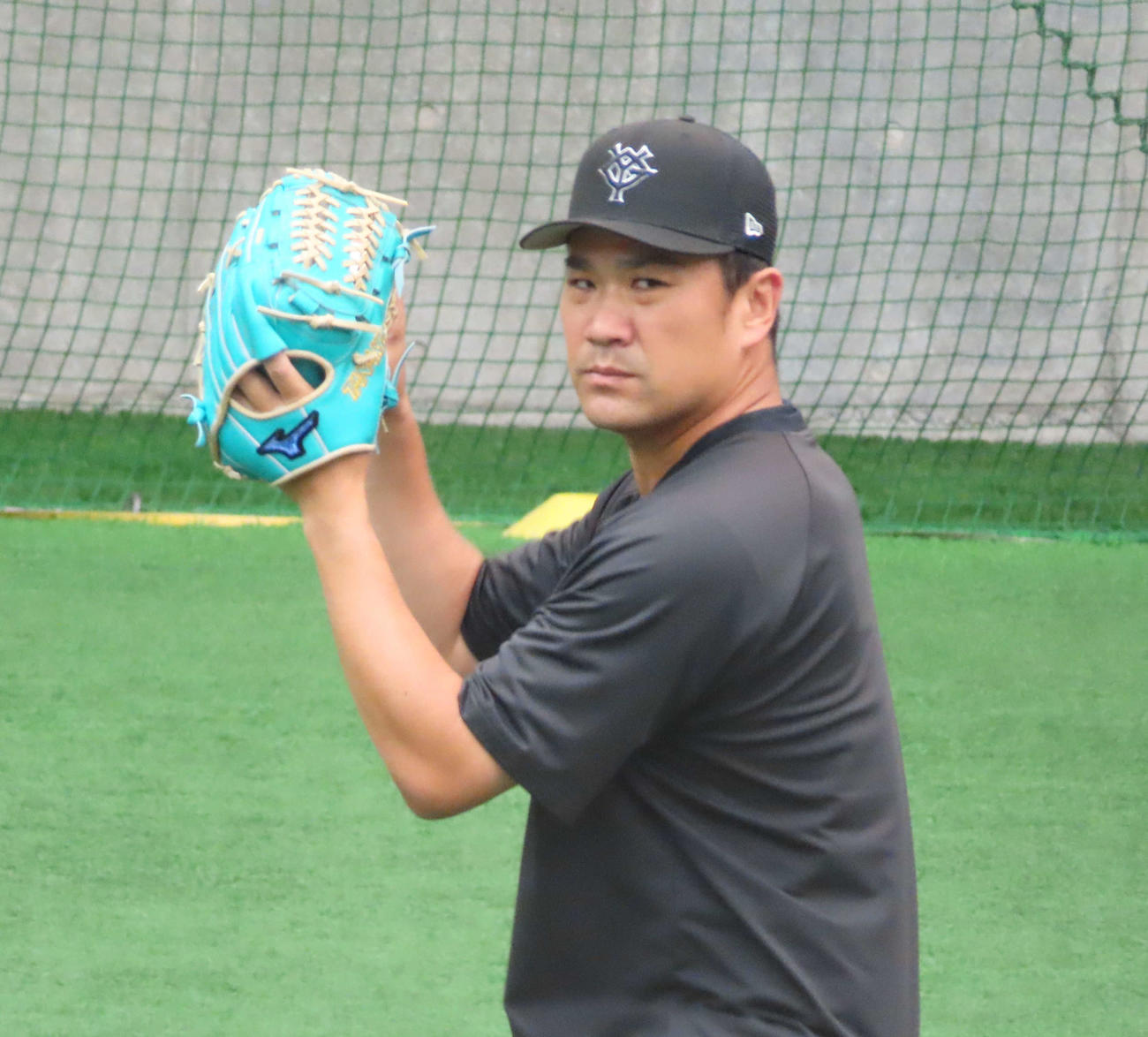 キャッチボールをする巨人田中将（撮影・水谷京裕）
