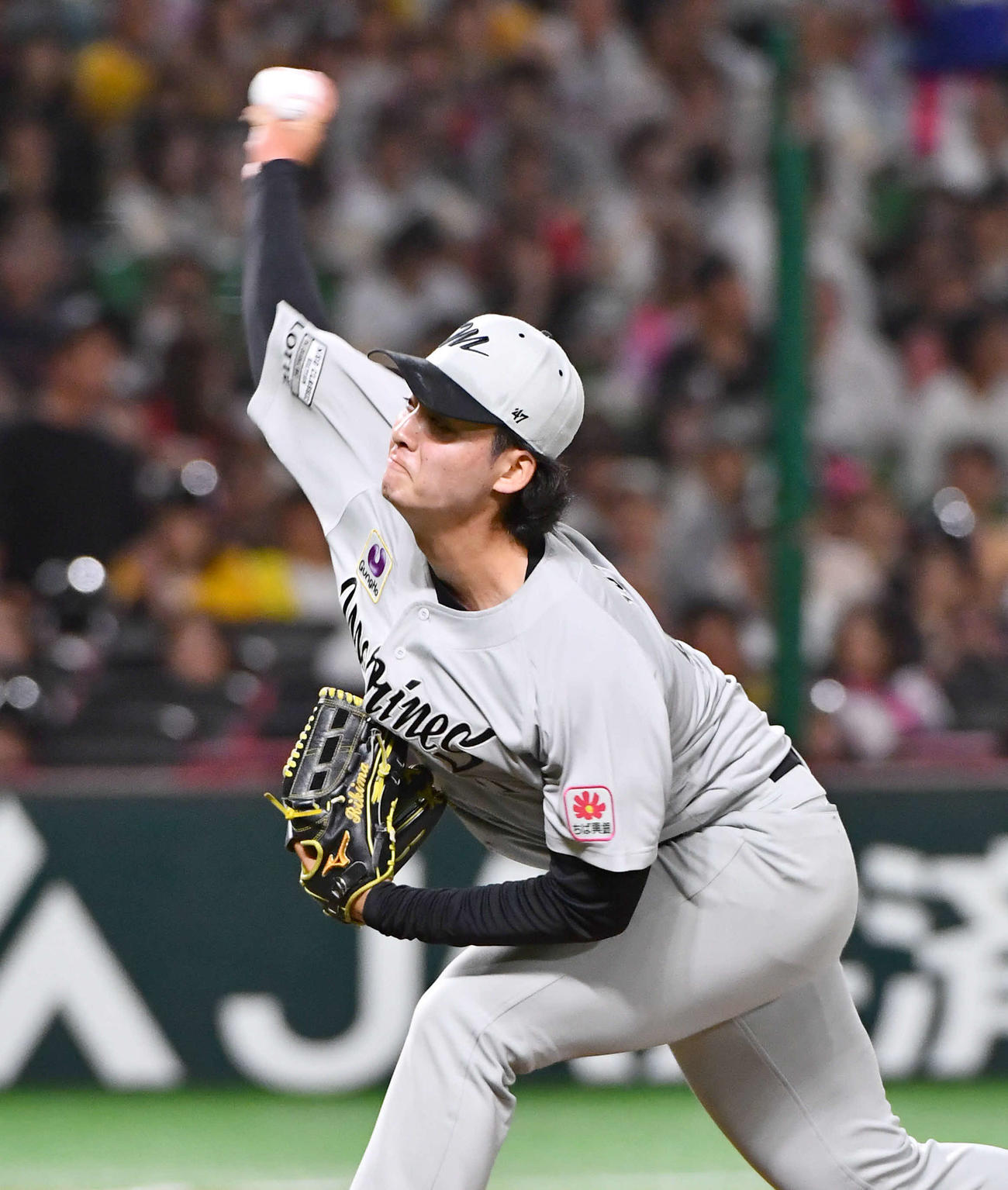 ソフトバンク対ロッテ　5回裏から登板した、ロッテ2番手の一條（撮影・岩下翔太）