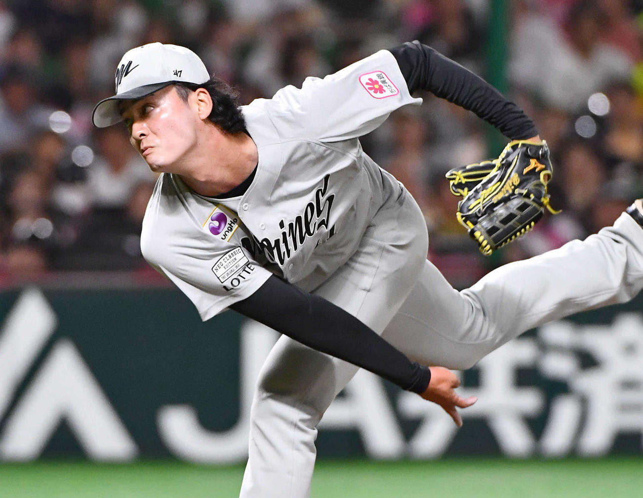 ソフトバンク対ロッテ　5回裏から登板した、ロッテ2番手の一條（撮影・岩下翔太）