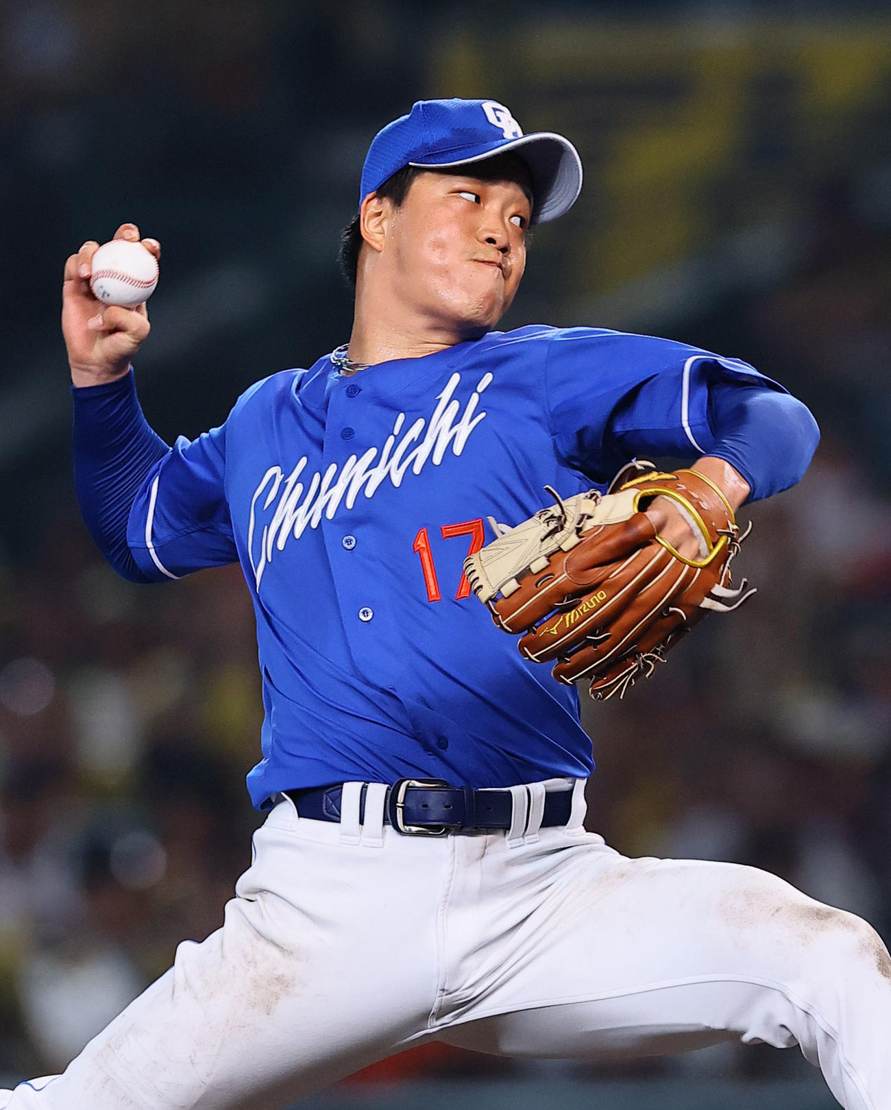 阪神対中日　5回、力投する中日柳（撮影・藤尾明華）