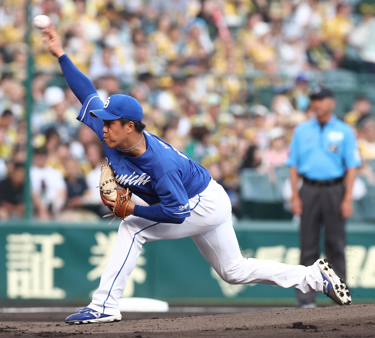 阪神対中日　中日先発の柳（撮影・上田博志）