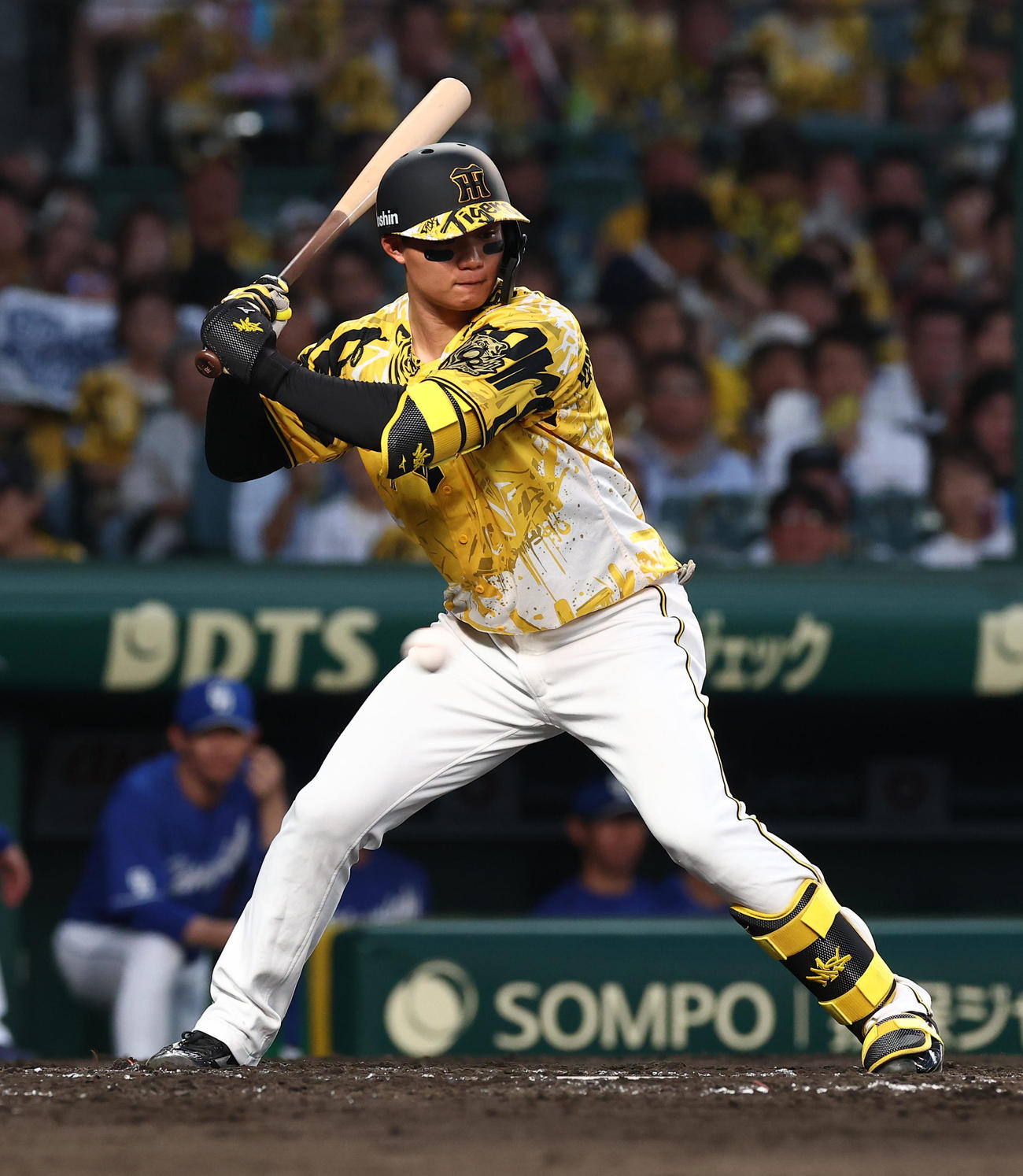 阪神対中日　4回裏阪神1死、森下は見逃し三振に倒れる（撮影・上田博志）