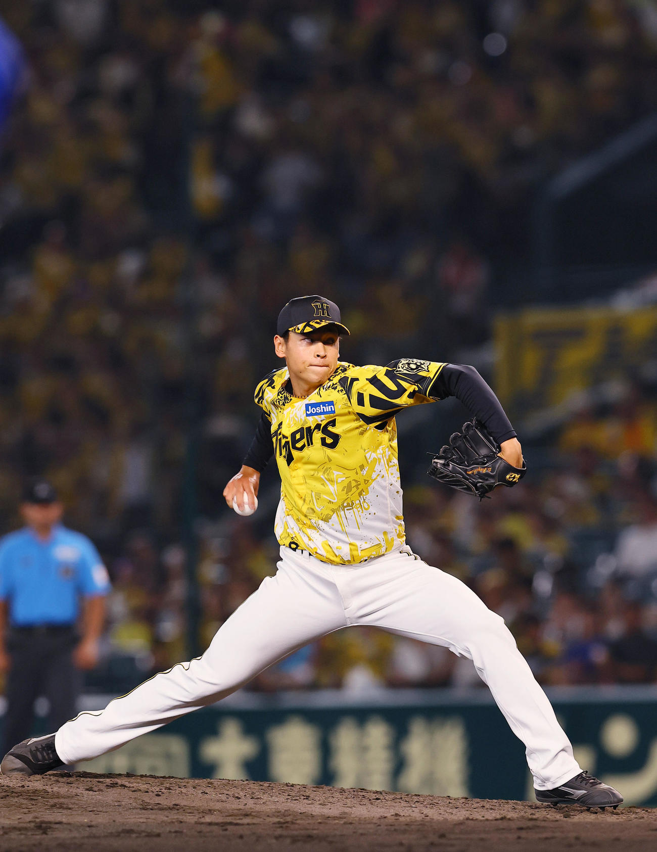 阪神対中日　9回途中、プロ初登板のマウンドに上がった阪神早川（撮影・藤尾明華）