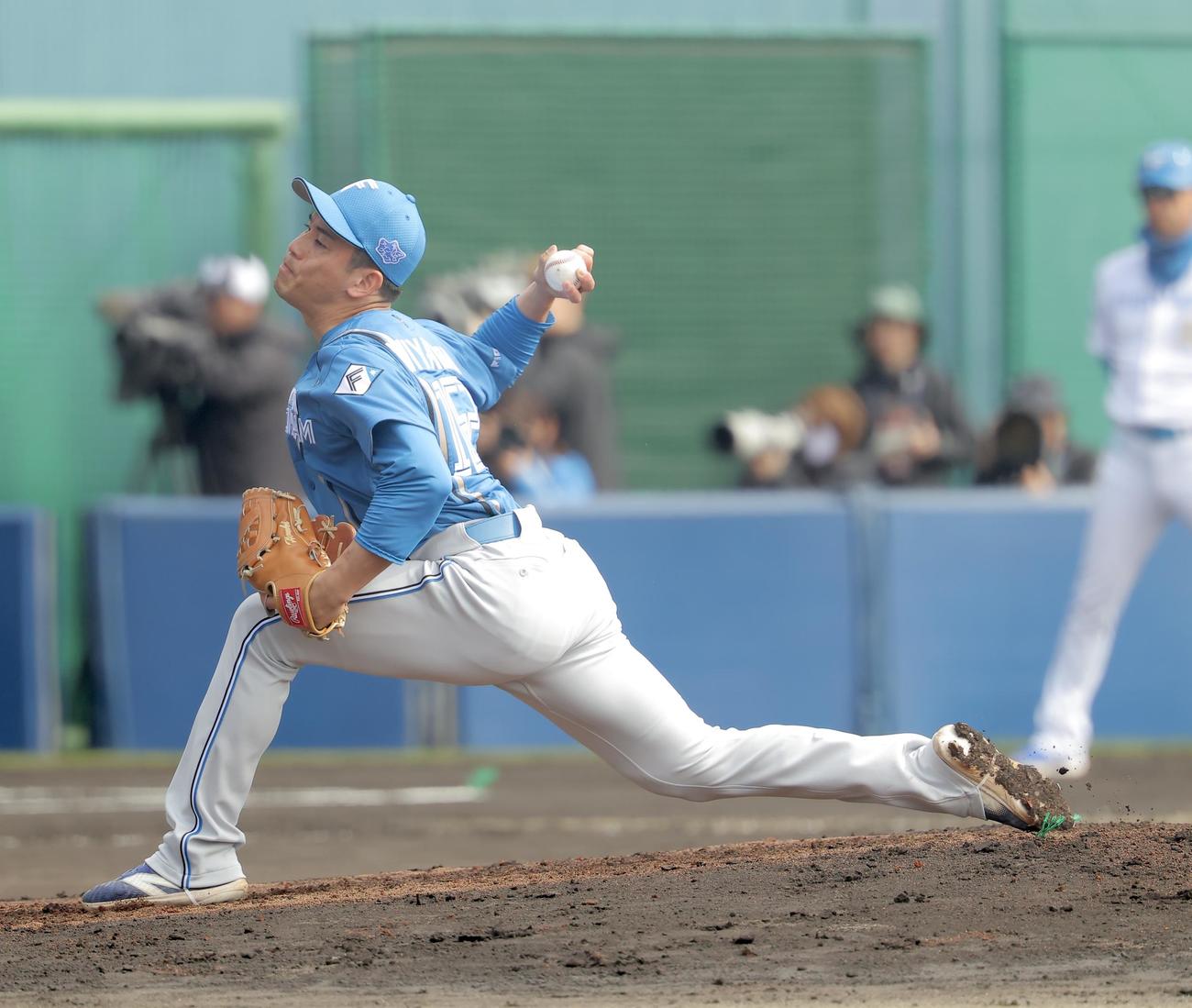 日本ハム宮内春輝（2025年2月撮影）