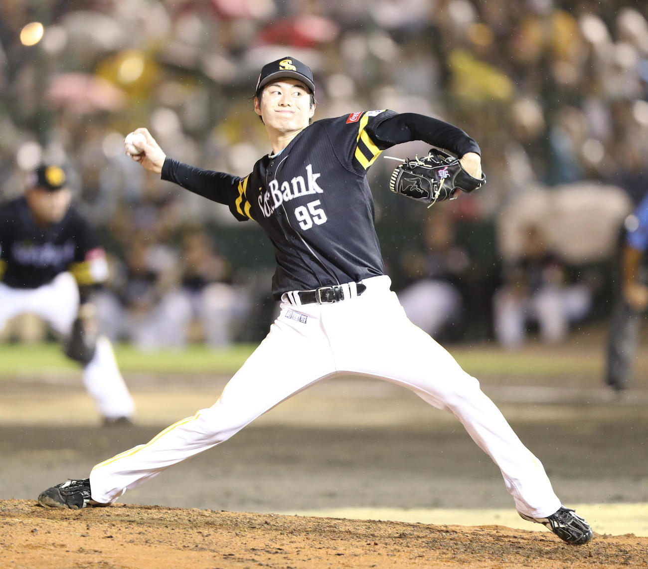 川口冬弥