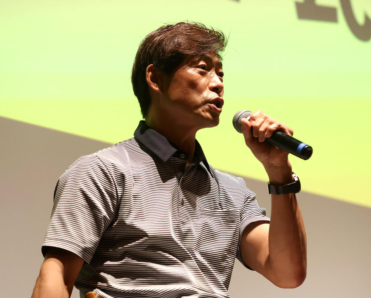 トークショーで今シーズンの阪神タイガースについて語る元阪神桧山進次郎氏（撮影・白石智彦）