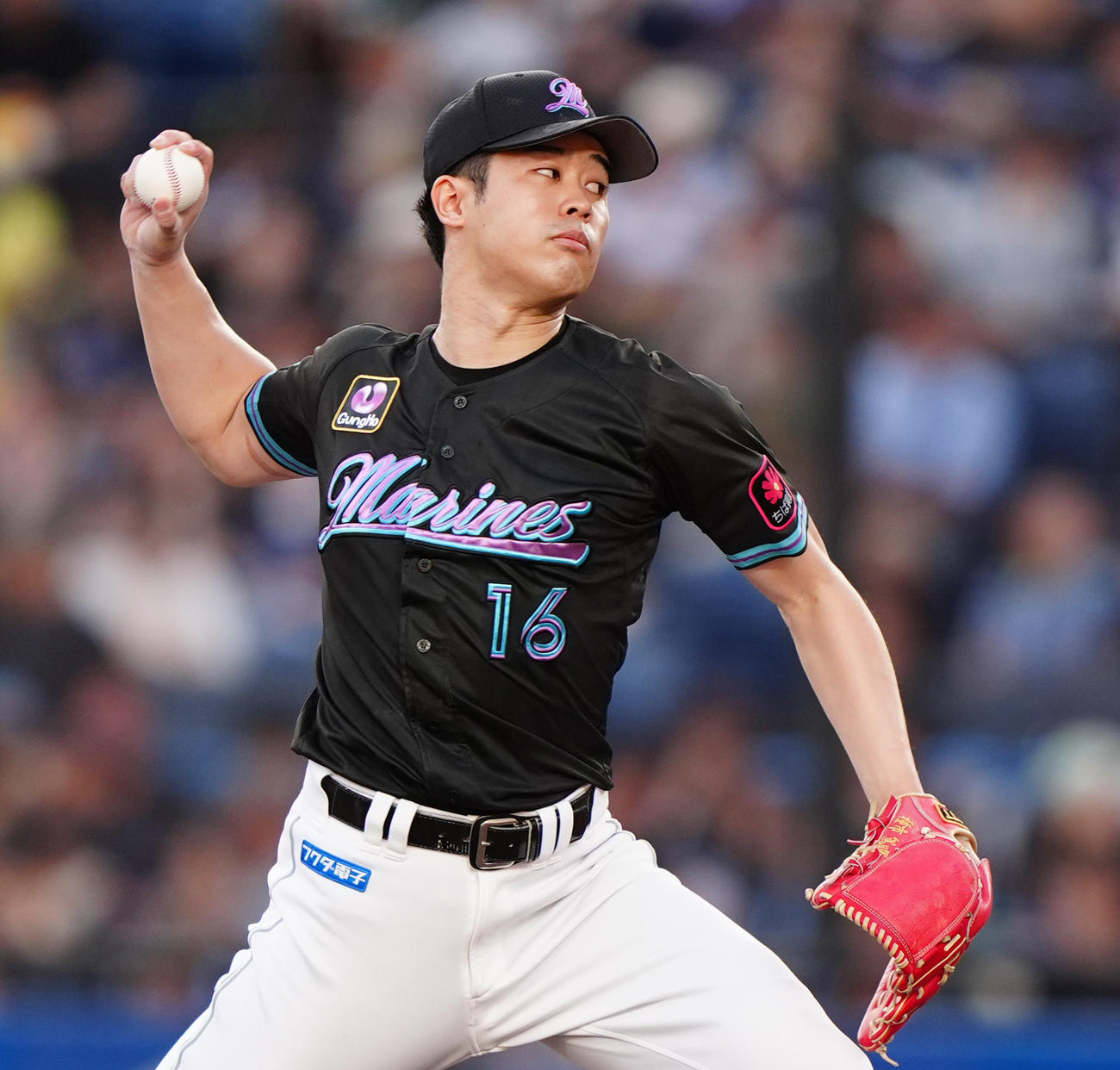 ロッテ対オリックス　ロッテ先発の種市（撮影・清水貴仁）