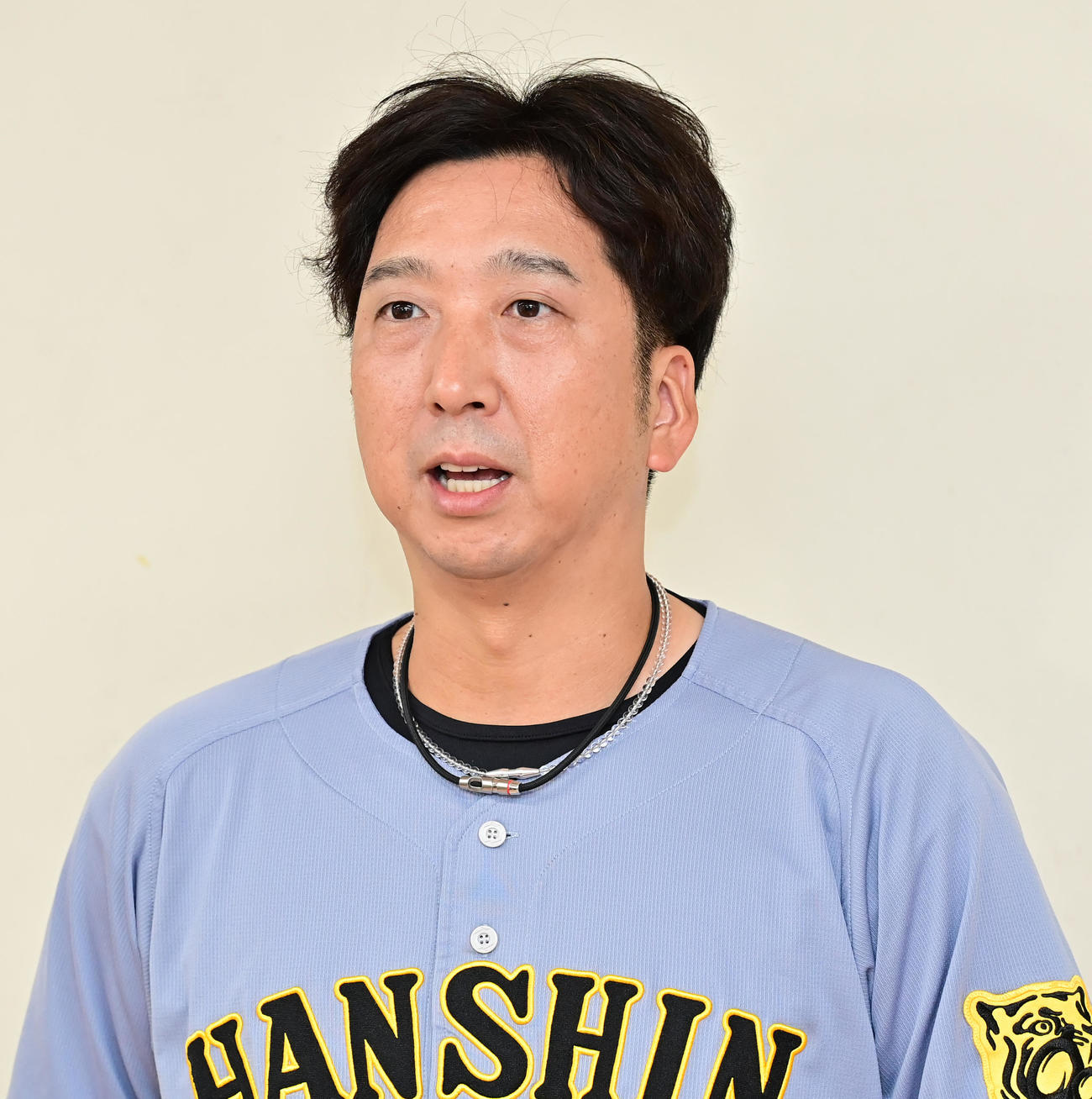 巨人対阪神　前半戦を総括する阪神藤川監督（撮影・清水貴仁）
