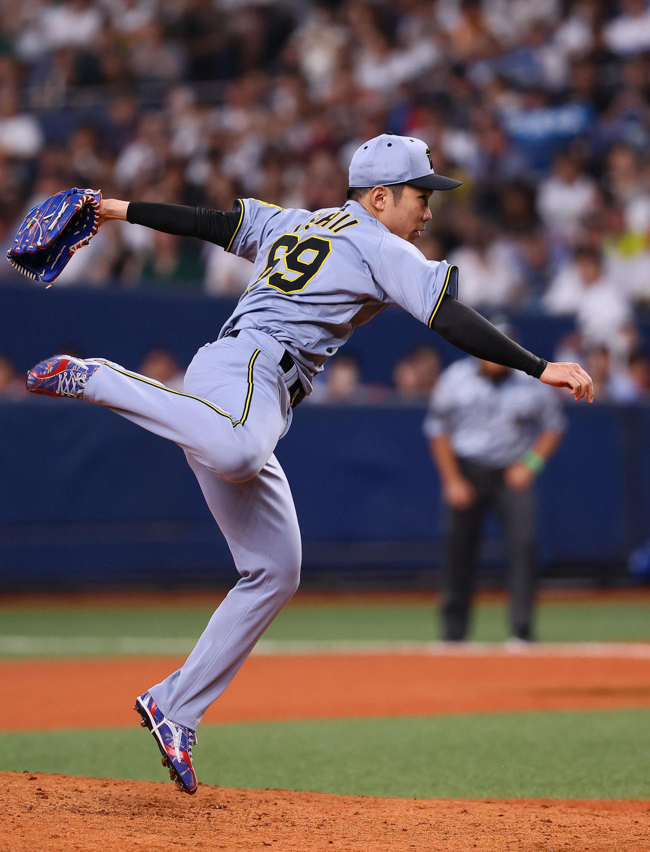 全パ対全セ　8回、登板した全セ石井（撮影・藤尾明華）