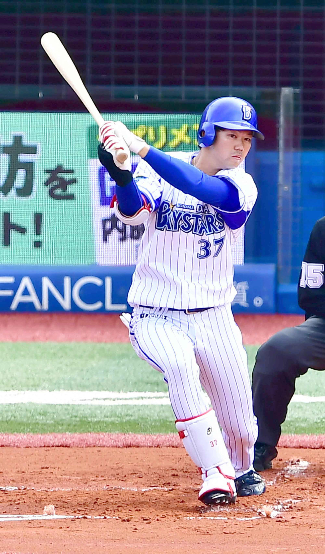DeNA時代の楠本（2019年3月撮影）