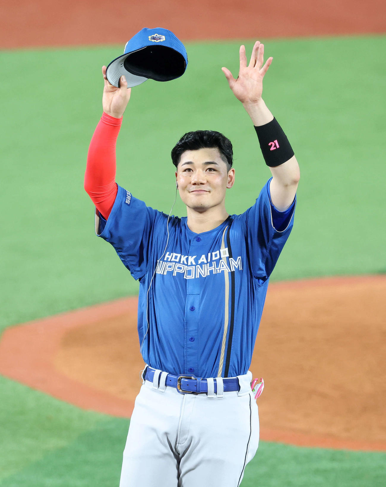 最優秀選手賞を受賞した全パ清宮（撮影・鈴木正人）