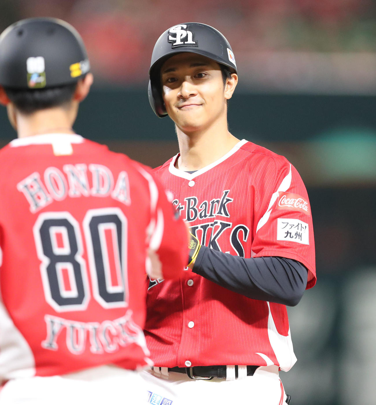 ソフトバンク対オリックス　2回裏ソフトバンク無死一、三塁、柳町は右前に先制適時打を放つ（撮影・梅根麻紀）